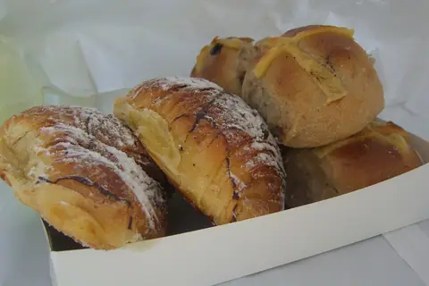 Hook A Duck Bakery Cafe photo 2